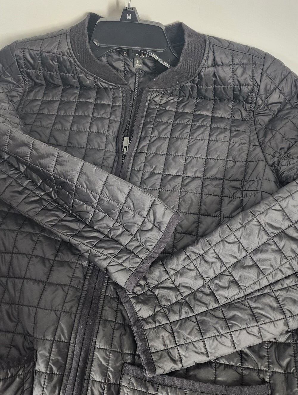 Athleta Grandview Primaloft Coat Women Medium Black Quilted Long Jacket Outdoor - Picture 6 of 10